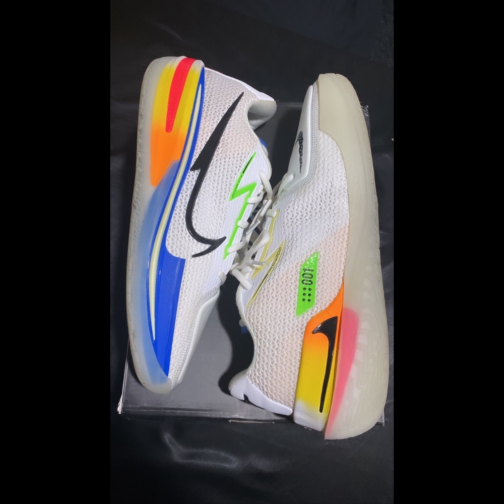Nike GT Zoom Cut Ghost